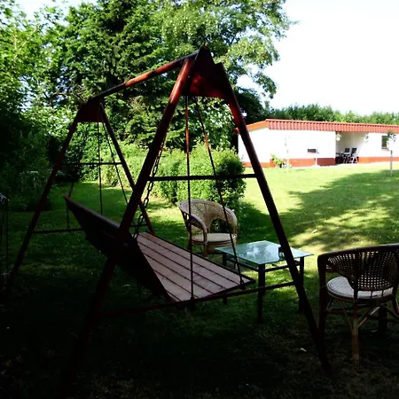 Peaceful In Germany With Sun Loungers Appartement *