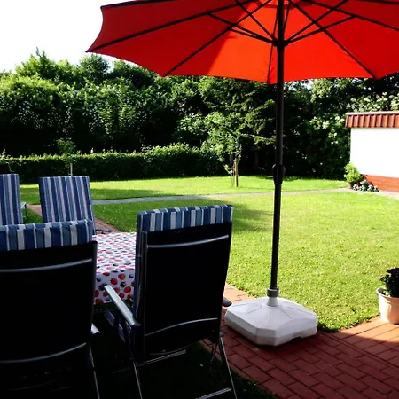 Peaceful In Germany With Sun Loungers Appartement Klutz